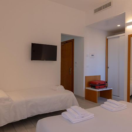 Hotel Sole Montesilvano Marina Esterno foto
