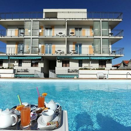 Hotel Sole Montesilvano Marina Esterno foto