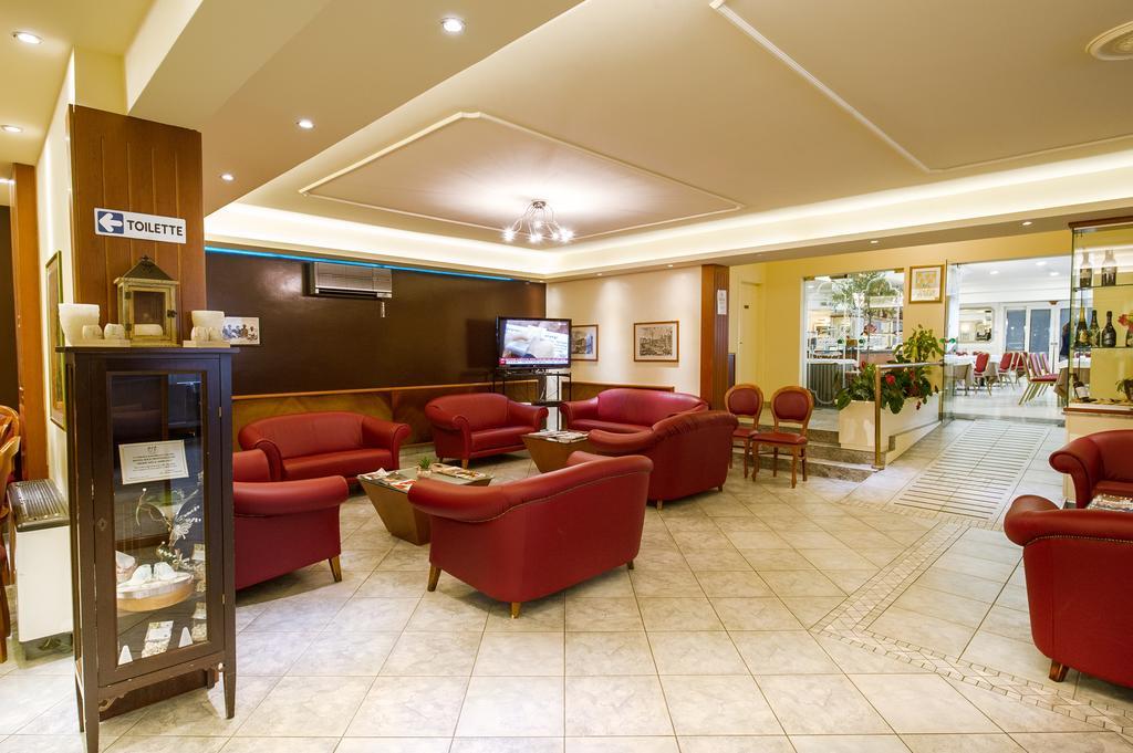 Hotel Sole Montesilvano Marina Esterno foto