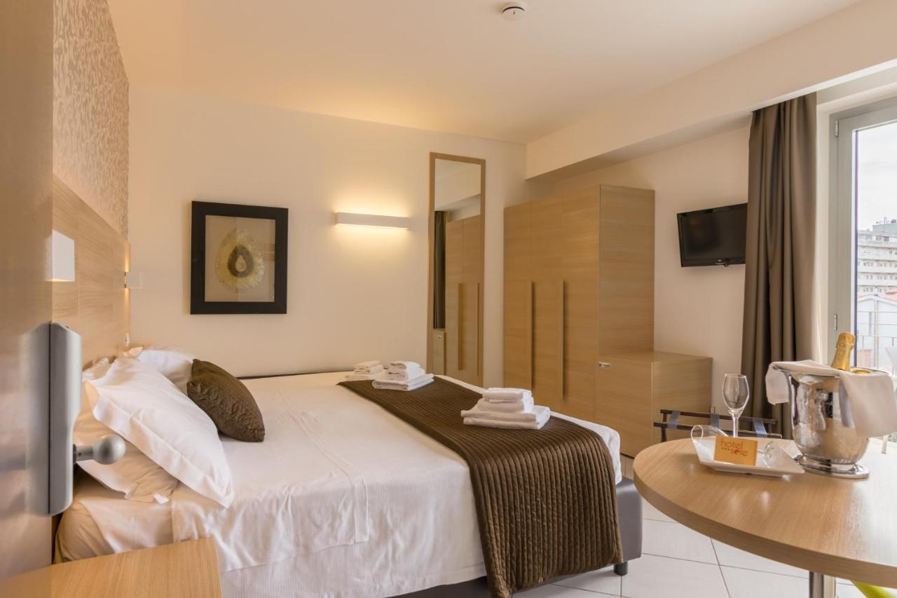 Hotel Sole Montesilvano Marina Esterno foto