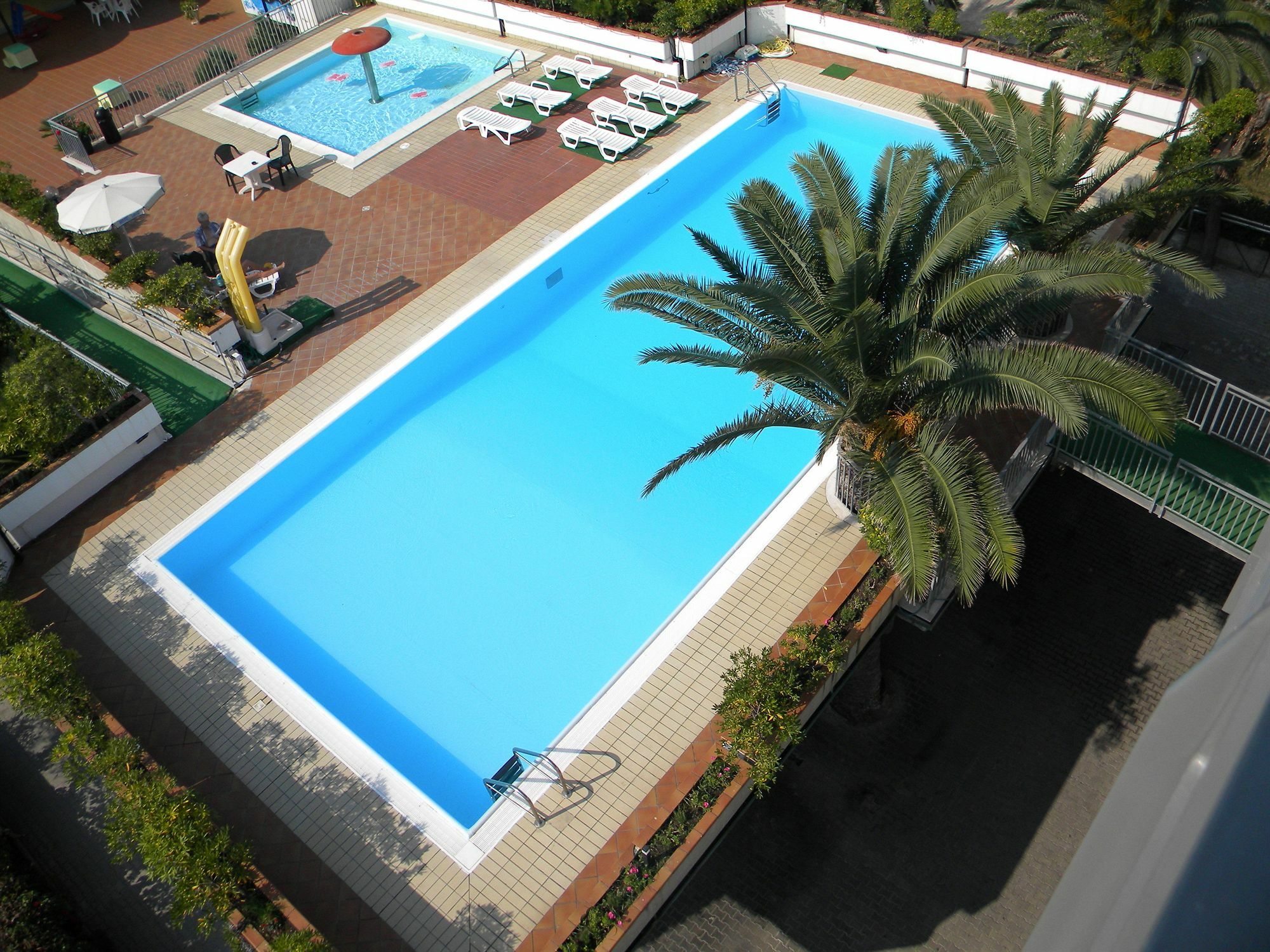 Hotel Sole Montesilvano Marina Esterno foto